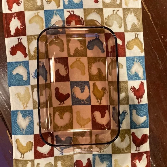 Vintage 3-Quart Oblong Cranberry Glass Pyrex Baker - Picture 4 of 15